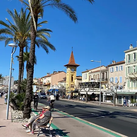 Lägenhet Lumineux Et Climatise, Face Au Parc Prive Et A 10 Mins De La